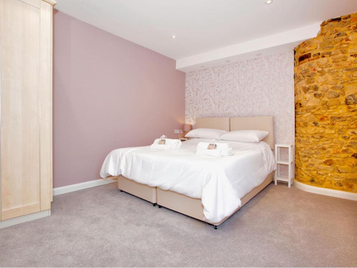 Lovely 2-Bed Apartment Colyton, Nr. Jurassic Coast ภายนอก รูปภาพ